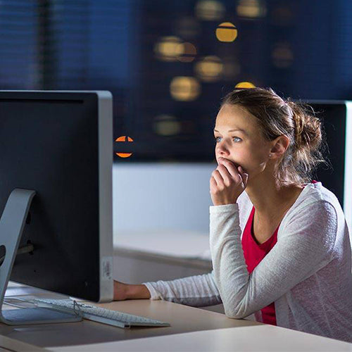 Tips to Combat Dry Eyes Caused By Long Screen Time